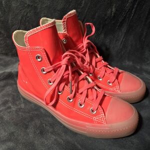 Converse Chuck Taylor All Star High Strawberry Jam 165608C Women's Size 8